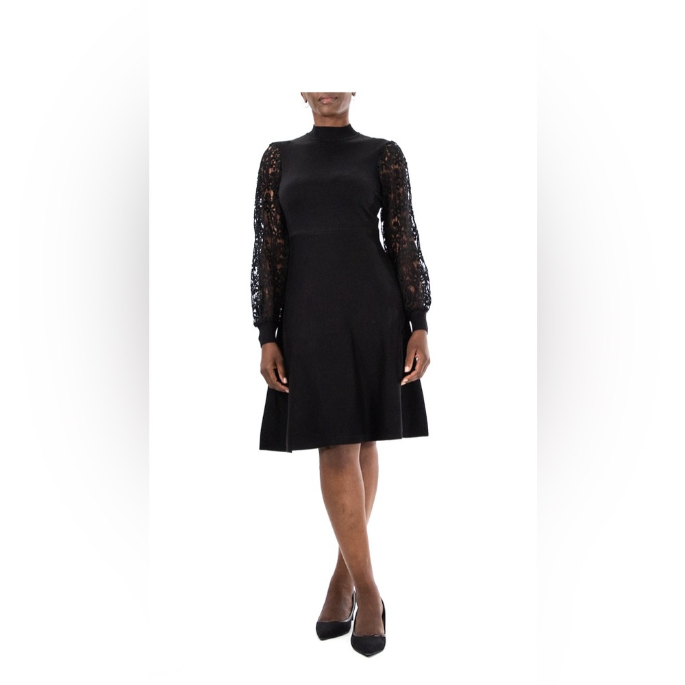 🖤 Nina Leonard black and lacy sweater dress. Size Medium. EUC. 🖤